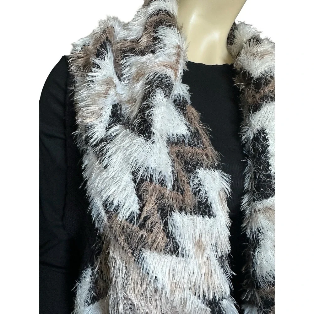 NWT Liquid By Sioni Sweater Vest 2X Eyelash Soft Shawl Collar Boho Cardigan Soft